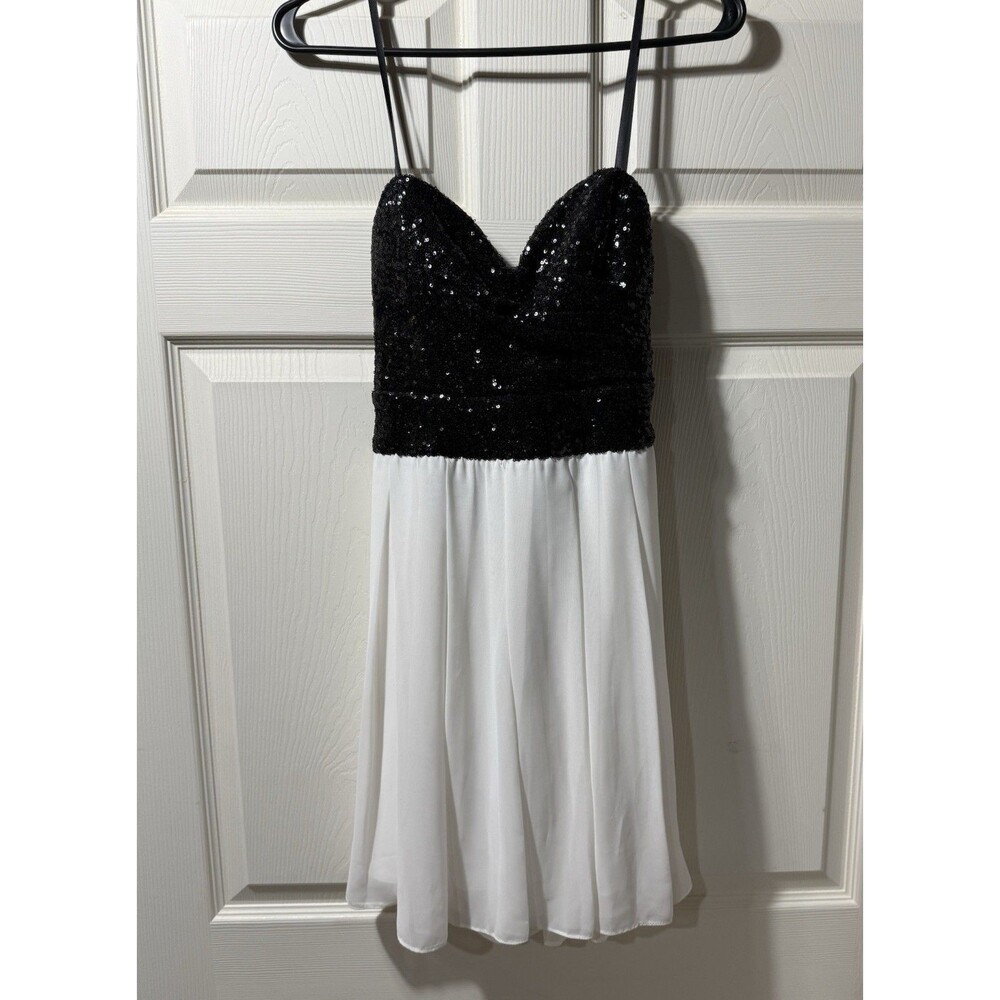 Vintage Y2K B Smart Juniors Size 7 Dress Mini Black White Sequin Cocktail HoCo